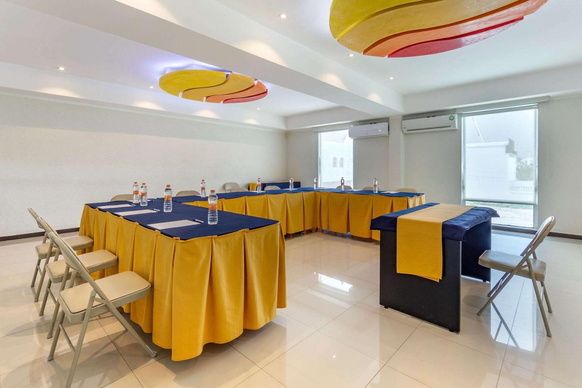 Comfort Inn Cancun Aeropuerto Exteriér fotografie